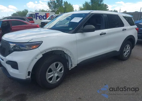 2021 Ford Police Interceptor z USA, uszkodzony, nr VIN 1FM5K8AB0MGB04480